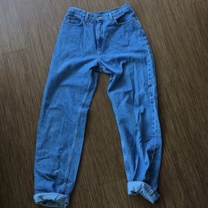 High waisted , light washed jeans